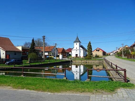 Fotogalerie • Kaple sv. Cyrila a Metoděje (Kaple) • Mapy.com