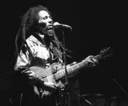 Bob Marley tiedns een van zien leste optreedns, in Zürich, 1980