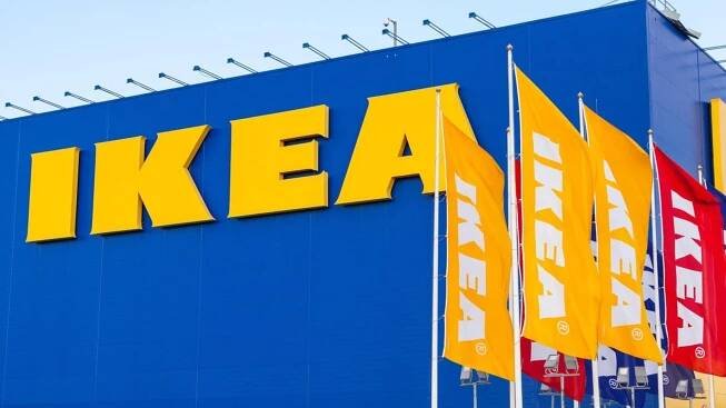 IKEA zkoumá, jak zákazníkům umožnit koupit si levně jídlo, které se neprodá