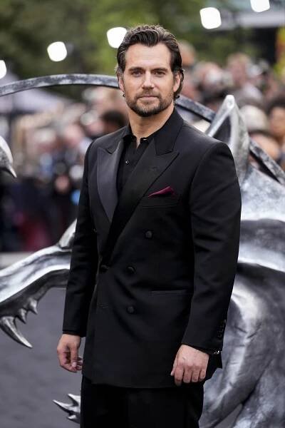 Henry Cavill