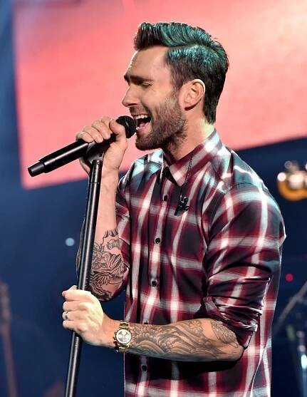 Adam Levine, zpěvák skupina Maroon 5.