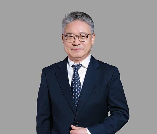Sang Hoon Lee