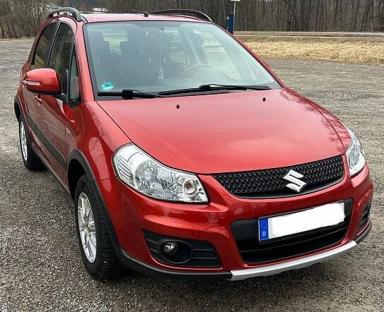 Auto - Auta z dovozu | Nabídka vozů | Suzuki SX4 1,6i 4x4 59300 km benzín 88kw