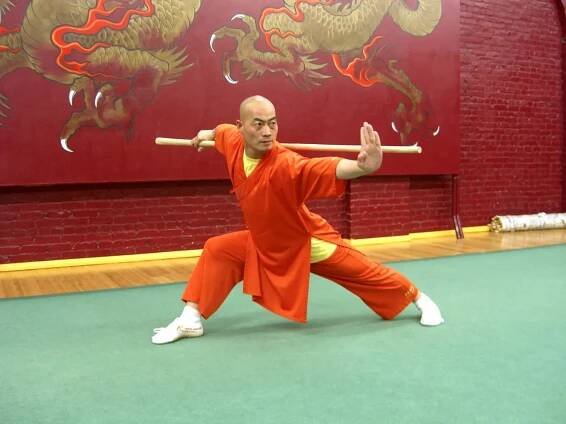 Tyč v kung-fu: Univerzální zbraň :: Wing Chun a Sebeobrana Ostrava