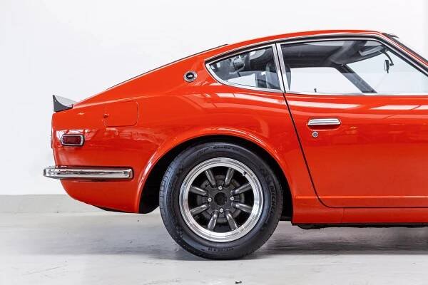 Datsun 240Z - Cool Classic Club