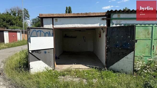 Prodej garáže, Bochenkova, Opava | Reality.iDNES.cz 