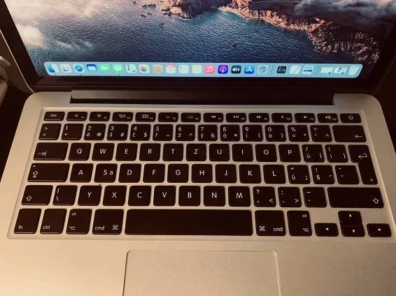 Prodám MacBook Pro 13" 8GB, 256 GB, 2014 za 13 999 CZK - 12/2020 - Apple Bazar