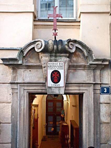 Soubor:Praha, křižovníci u sv. Františka.JPG – Wikipedie