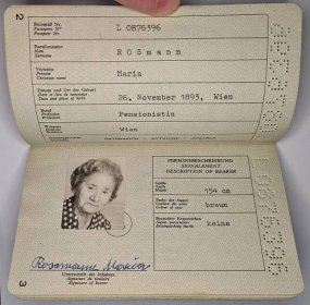 Cestovní pas - Rakousko 1983, neplatný - Starožitnosti a umění