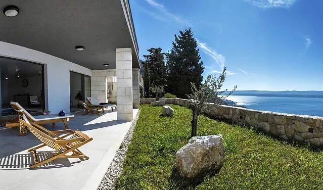 VILLA LUXURY DREAM IN OMIŠ, INDOOR HEATED POOL - 1290190