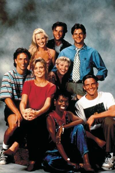 Jak dnes vypadá prohnaný doktor Michael Mancini z Melrose Place? Je fešák i jako šedesátník