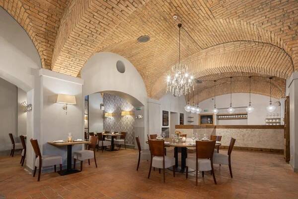 Restaurace Chateau Ctěnice nabídne v květnu chřestové menu a brunch na oslavu Dne matek