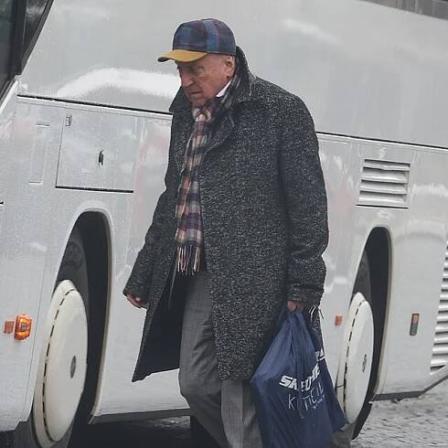 Felix Slováček a jeho ponurý návrat domů