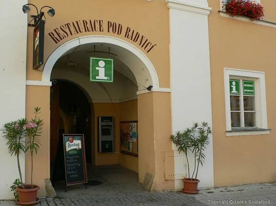 INFORMAČNÍ CENTRUM - MIKULOV - Břeclav a Pálavské vrchy - Obchod a služby - Informační centra - Mikulov - InfoČesko