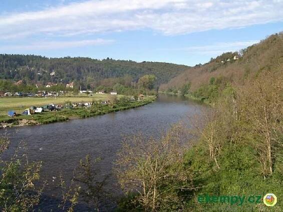 Tábořiště Pikovice, Hradišťko