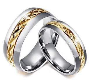 Snubní prsteny z oceli broušený zlatý střed