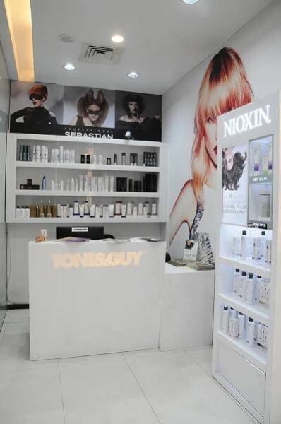Toni&Guy Hairdressing – Paulsons