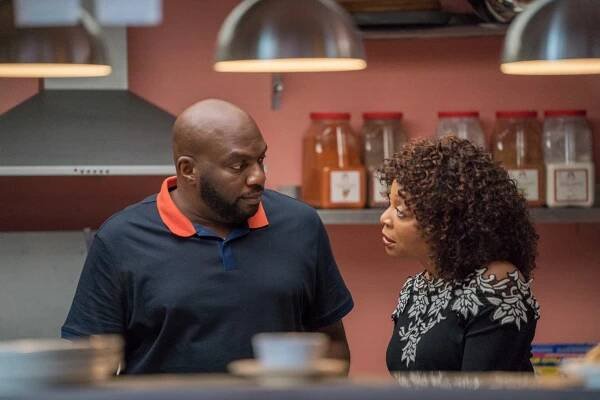 Queen Sugar - Skin Transparent - Z filmu - Omar J. Dorsey, Tina Lifford