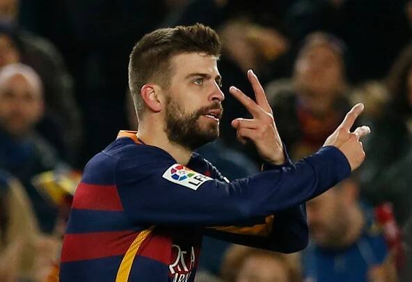 Piqué pořádně slavil. Triumf nad Realem zapil vínem za 136 tisíc korun