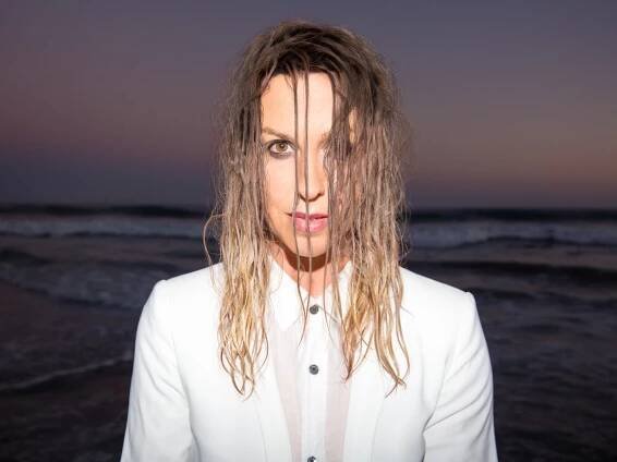 Alanis Morissette 25 years Jagged Little Pill