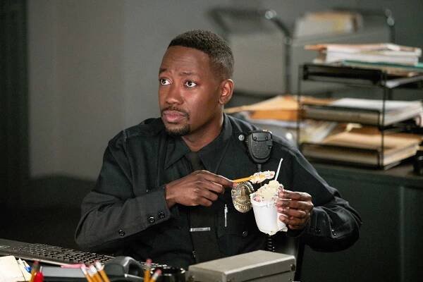 Nová holka - 300 stop - Z filmu - Lamorne Morris