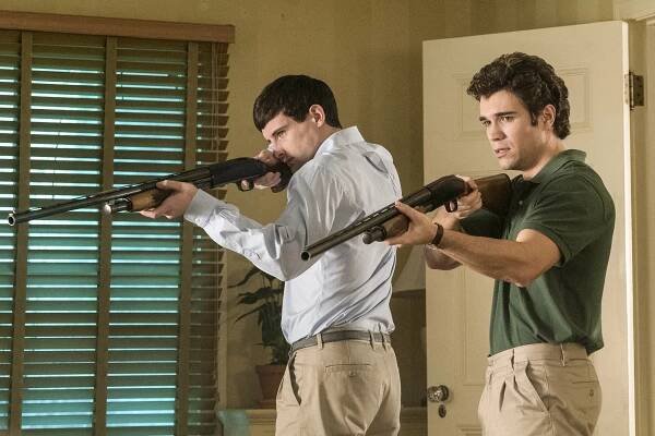 Nico Tortorella, Myko Olivier - Menendez: Blood Brothers - Z filmu