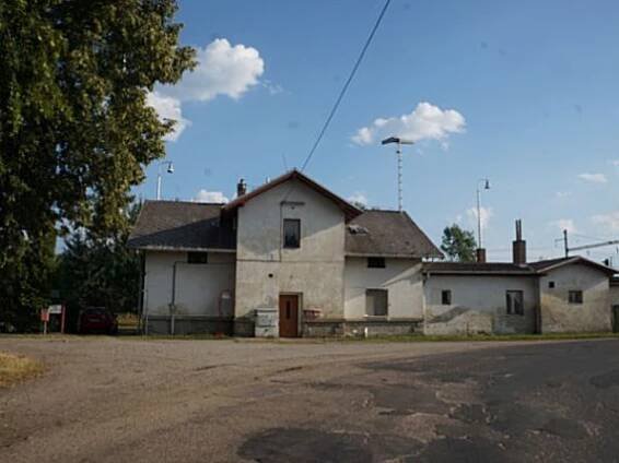 nádraží Doňov