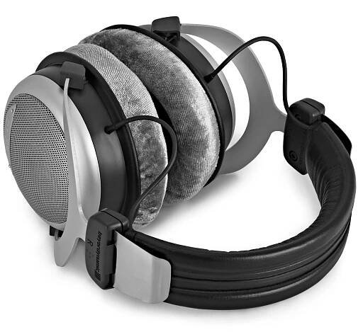 Beyerdynamic DT 880 Edition Headphones, 250 Ohms top