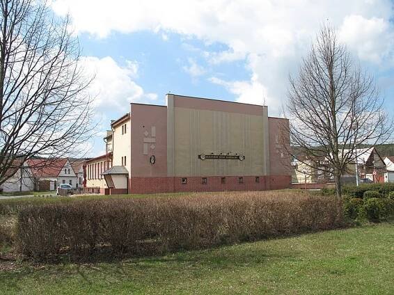 Kulturní dům Soběkury | NěkdeNěco.cz