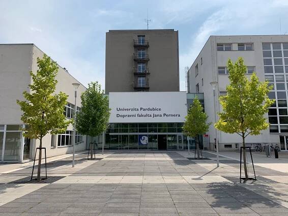 Dopravní fakulta Jana Pernera Univerzity Pardubice