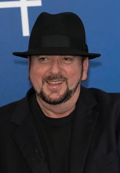 Další hollywoodský zvrhlík? Režiséra ze sexuálního obtěžování obvinilo přes 30 žen