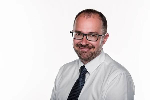 Chovatel i fotbalista. Podívejte se na novou sestavu zastupitelů Dvora Králové