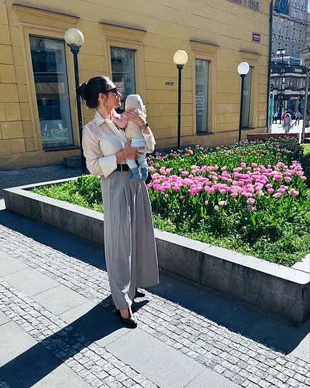 Sára Donutilová dojala fanoušky fotkou se synem: Být maminkou je to nejkrásnější a nejbolavější, co mě potkalo, napsala