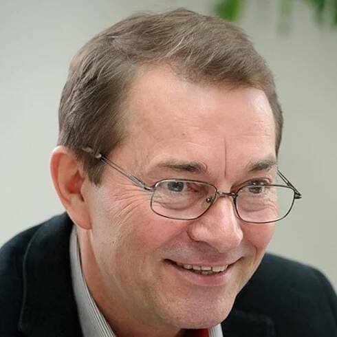 František Výrostko: „Prácu, ktorú v živote robím, nepovažujem za údel. Vždy sa teším na výsledok.“ - Instacks.sk