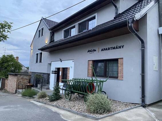 Apartmány & Vinařství Káňa - pronájem apartmánu - 1 Přítluky - zvětšit