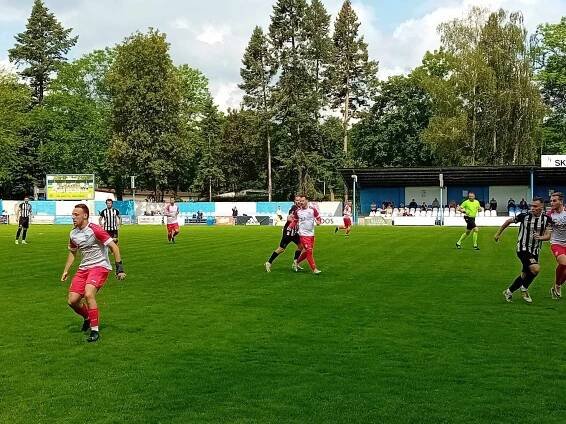 Muži A | chlumecky-fotbal.com