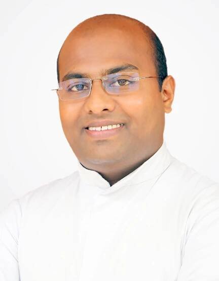 administration - Christ College