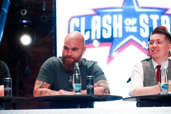 Sledujte živě LIVESTREAM Clash of the Stars 4 zdarma (Grznár, Freescoot, Chlup)