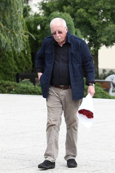 Poslední foto před smrtí: Ve starém pánovi byste šviháckou hvězdu Návštěvníků nepoznali!