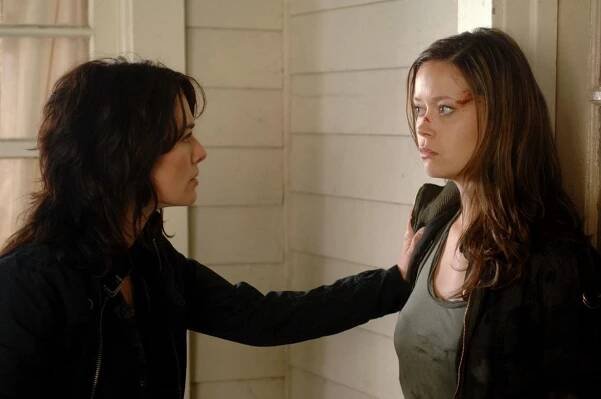Terminátor: Příběh Sáry Connorové - Gnothi Seauton - Z filmu - Lena Headey, Summer Glau