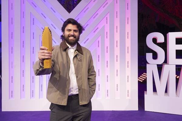 LILLE, FRANCE - MARCH 28: Cooper Raiff receives an award during the Closing Ceremony during the Series Mania 2025 on March 28, 2025 in Lille, France.  (Photo by Sébastien Courdji/Getty Images)