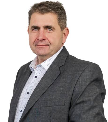 JAN MÜLLER | CEO