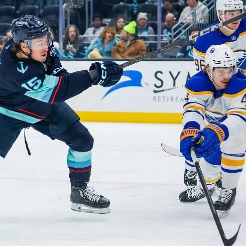 Defensemen goals help Kraken outduel Sabres