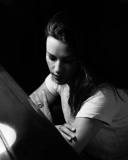 Amelia Warner