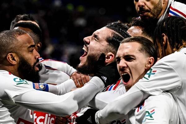 Ligue 1 - souhrn 29. kola: PSG nestačilo na Lyon
