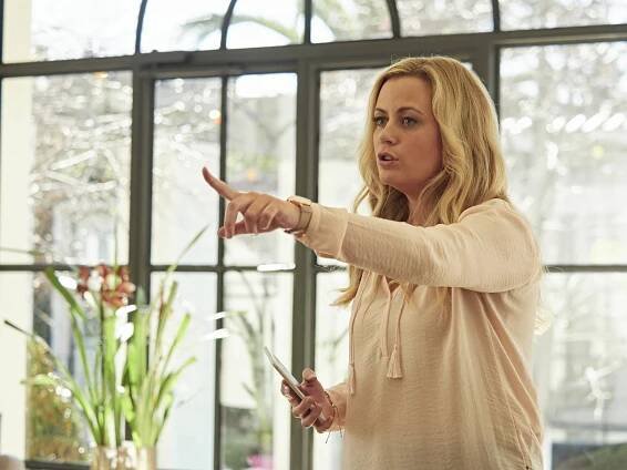 Rachael Carpani - Krokodýl Dundee rytířem - Z filmu
