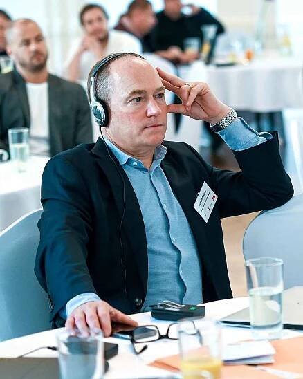 Architekt Robert Bishop na konferenci s názvem Olomouc mezi minulostí a budoucností.