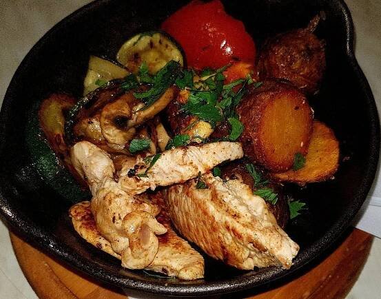 COUNTRY SALOON, Jablonec nad Nisou - Menu, Prices & Restaurant Reviews - Tripadvisor