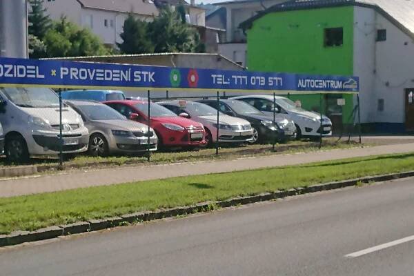 AUTO-CENTRUM Zlín, s.r.o. foto 1