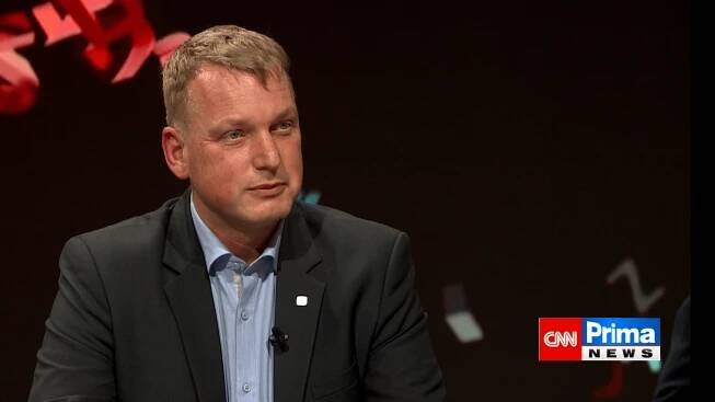 Martin Hausenblas: Od miliardového podniku po nechání se zaživa pohřbít do písku